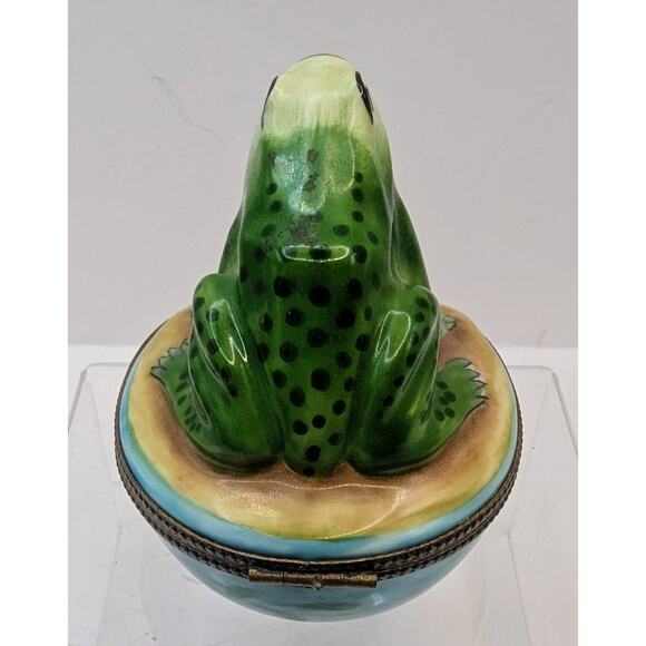 Limoges Frog on Lily Pad Trinket Box Hand Painted France Porcelain Signed PHB - Picture 3 of 7